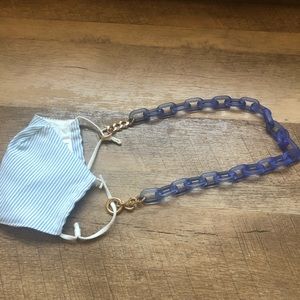 Blue Acrylic Chain Link with Gold Face Mask Holder